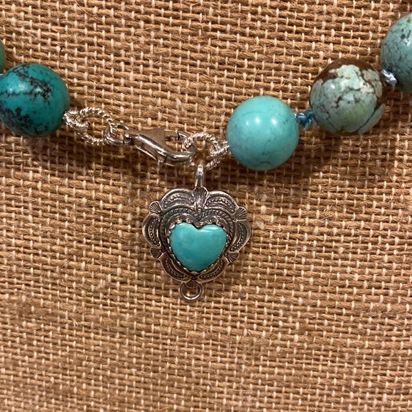 Genuine Arizona Turquoise Hand Knotted Candy Necklace w/ Turquoise Heart Clasp - Picture 16 of 16